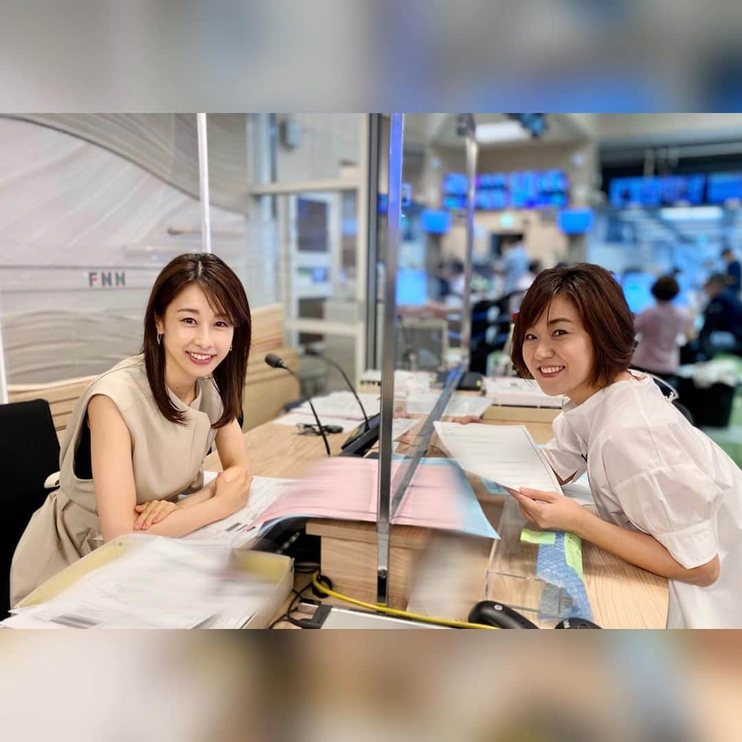 フジテレビ「プライムニュース イブニング」さんのインスタグラム写真 - (フジテレビ「プライムニュース イブニング」Instagram)「#イット ！放送中です   ●関東“ #警報級 ”大雨・災害に厳重警戒 ●#レジ袋有料化 １年　#コンビニ 緊急取材 ●フライパンが食器に！最新“ #持続可能 ”商品続々 ●#税金滞納 を放置すると #Ｇメン がやってくる！ 自宅を強制的に捜索！差し押さえの瞬間映像   きょうから #7月 今月もよろしくお願いします！ #加藤綾子 @ayako_kato.official #石本沙織   #榎並大二郎 @enami_daijiro   #木村拓也 @takuya.kimura0801   #柳澤秀夫   #ガチャピン @gachapin_official #三井良浩   #小澤陽子 @yoko.ozawa729   #フジテレビ #アナウンサー 公式HP：https://www.fujitv.co.jp/livenews_it/ FNNプライムオンライン：https://www.fnn.jp/」7月1日 16時07分 - livenews_it