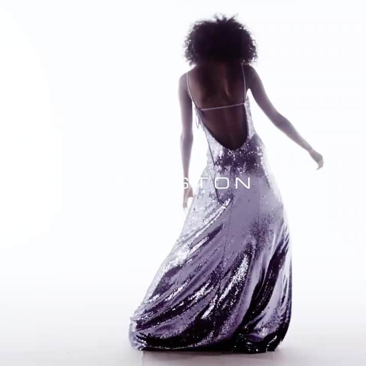 ホルストンのインスタグラム：「Halston SS2021 Collection. #halston #halstonnetflix」