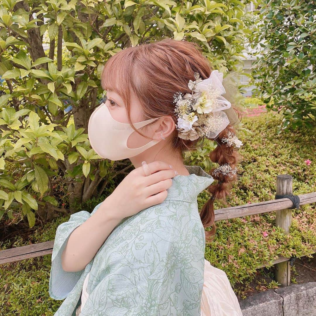 吉次玲奈さんのインスタグラム写真 - (吉次玲奈Instagram)「最近写真全然撮ってないので、 前に浴衣着た時の写真で🤳♡ ⁡ この浴衣可愛すぎるので、 本当に色迷っちゃうのよね𓂅𓈒𓂂 ⁡ 今日はこれからキックボクシング☺️ パーソナルジムの筋肉痛がやっと取れたので 今日はよく動ける気がする..🦭 ⁡ 行ってきます〜𓀡𓀡𓀡」7月1日 19時57分 - rena_yoshitsugu