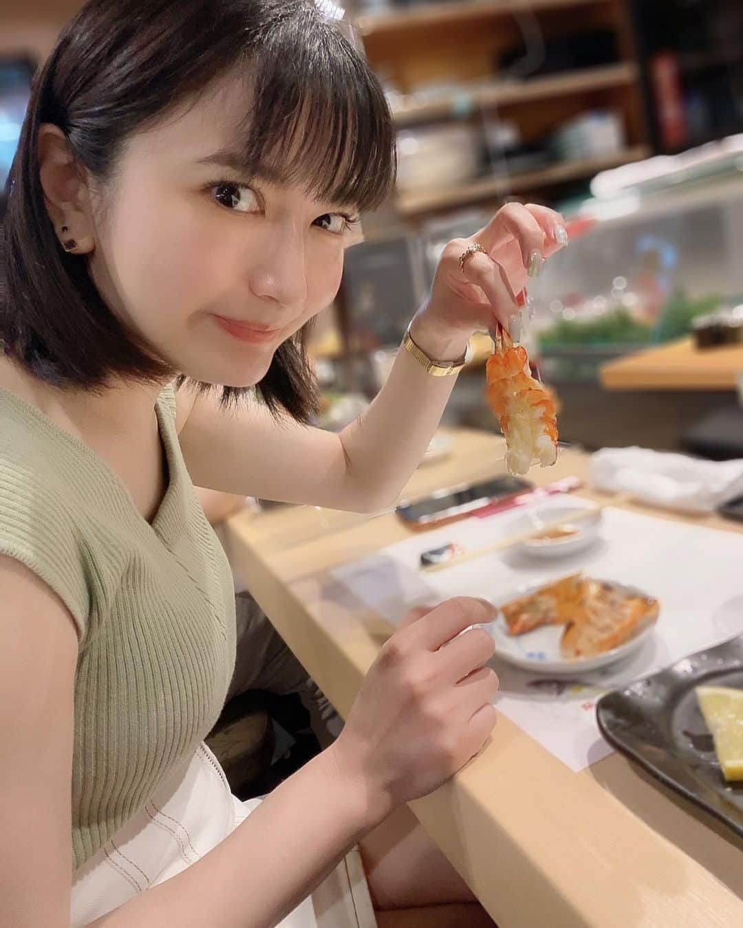 清水楓さんのインスタグラム写真 - (清水楓Instagram)「#もぐもぐかあこ お寿司でしたー えーびー！！！！！！！」7月1日 20時30分 - kaede_shimizu