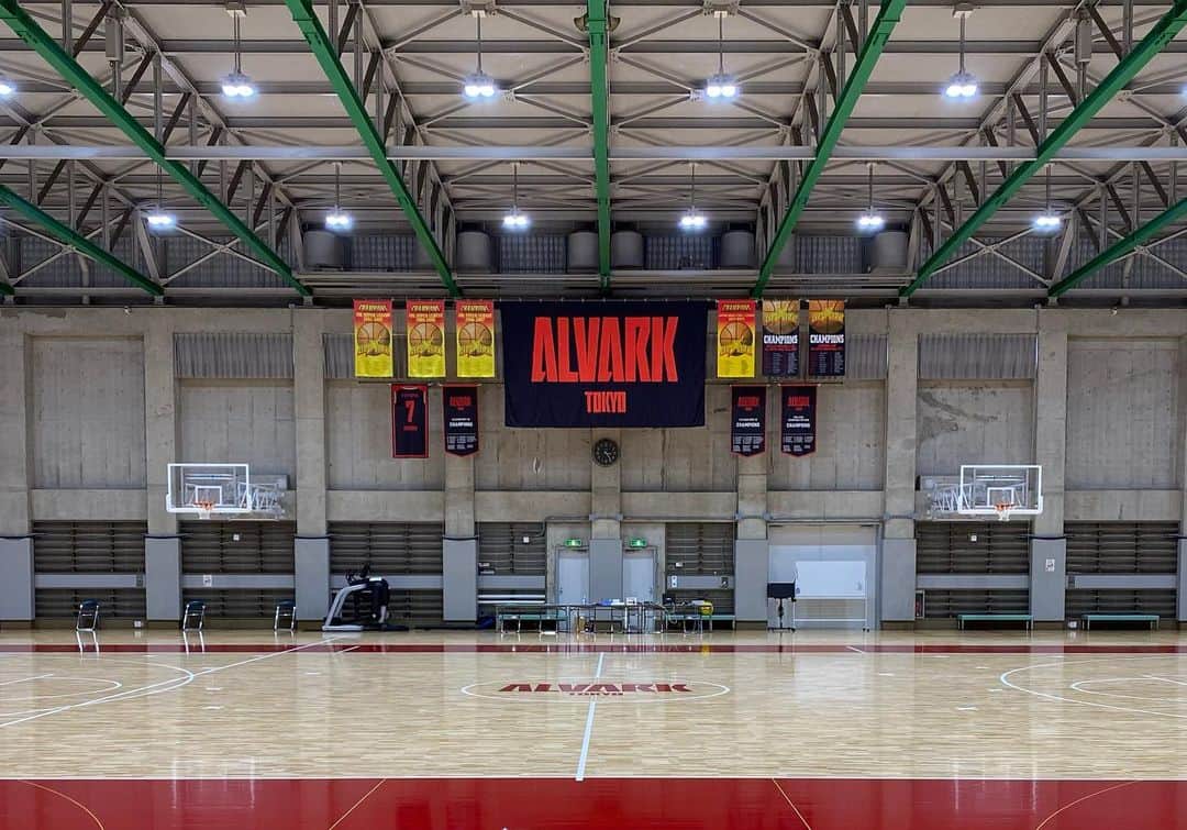 伊藤大司のインスタグラム：「My 2nd Rookie Season begins…  #アルバルク東京 #alvarktokyo」
