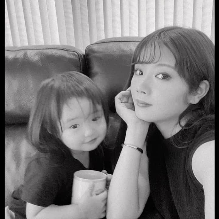 畠中清羅 のインスタグラム：「👩‍👧🤍🤍🤍」