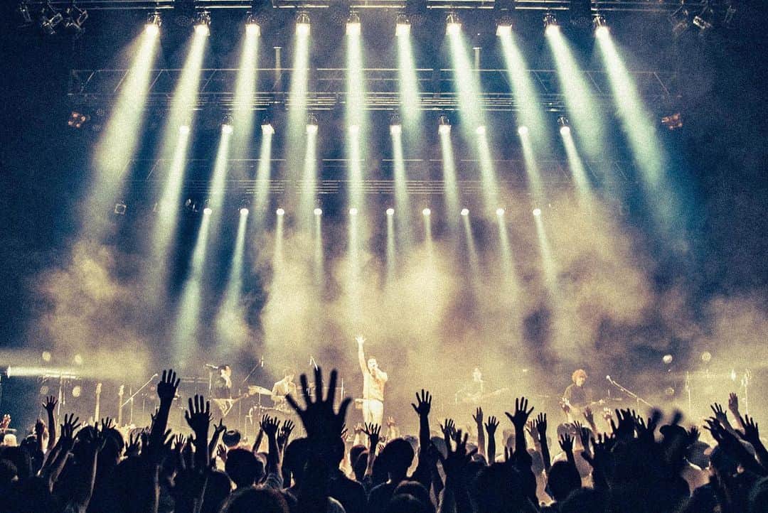 ハマ・オカモトのインスタグラム：「2021.6.30 Live at  KT Zepp Yokohama  @okamotos_official  @ayumu10.18」