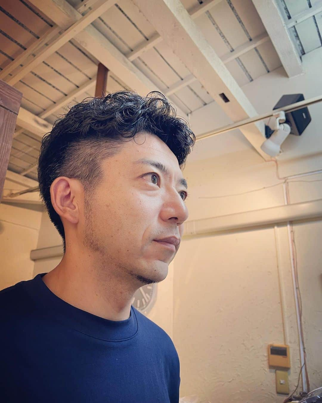 杉本知香さんのインスタグラム写真 - (杉本知香Instagram)「もじゃもじゃだらけ。 ※天津木村さんは癖毛です（笑） エロス2人はイチモツポーズ😆  #中目黒美容室#もじゃもじゃ #どぶろっく森#どぶろっく#大きなイチモツ #天津木村#天津#エロ詩吟 #アンバランス黒川#アンバランス」7月2日 12時04分 - sugimotoc