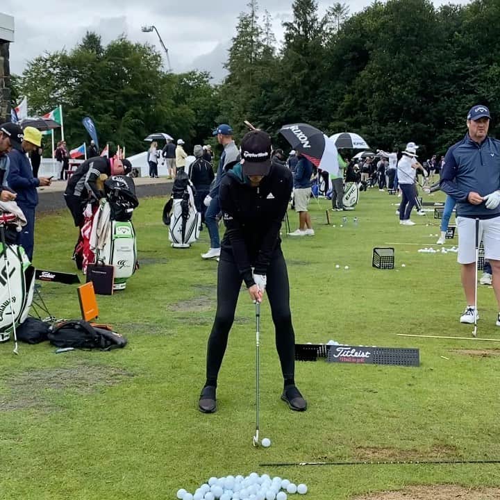 ナタリー・ガルビスのインスタグラム：「Pro Golf Mix This Week. Men & Women playing for same money purse this week!」