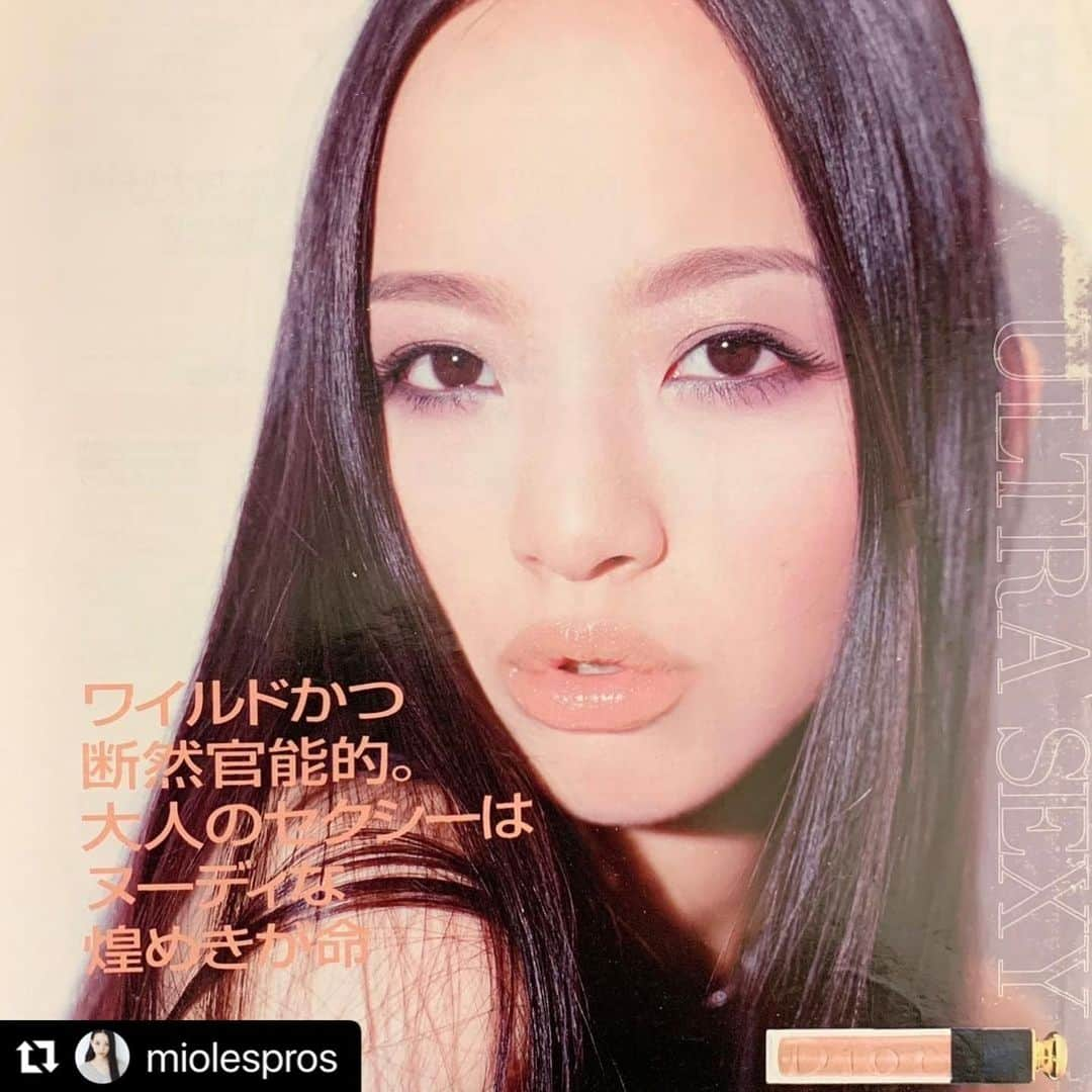 千吉良恵子さんのインスタグラム写真 - (千吉良恵子Instagram)「懐かしい❣️mioちゃん💕  #Repost @miolespros with @make_repost ・・・ 夏っぽいメイク☀️❣️ アヒル口という言葉が流行る前は、カメラマンさんからは、 「トゥイーティー🐤の口して❗️」 とかリクエストされてました 口よりおでこの方がトゥイーティーよく似てるw  ヘアメイクは千吉良恵子さん💗  #モデル  #レプロ  #ビューティ  #千吉良恵子  #frau  #フラウ  #アヒル口  #ひよこ口  #夏メイク  #まつ毛の力  #広告 #model #台湾ハーフ #ハーフモデル #ファッションモデル　 #ストレートロングヘアー  #おでことロング  #私の歴史  #私の履歴書」7月31日 16時44分 - chigirakeiko