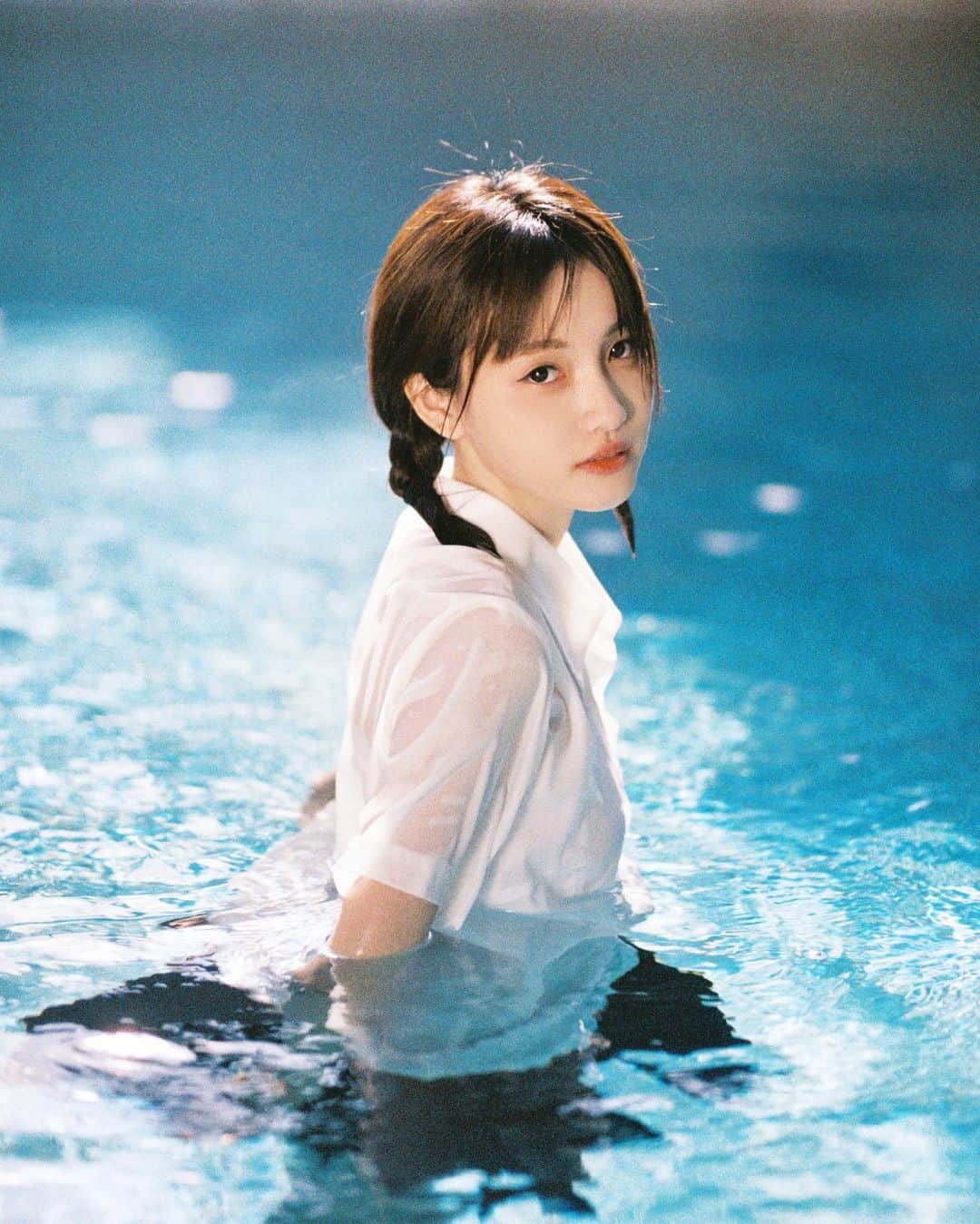 リン・シャオザイのインスタグラム：「💙」