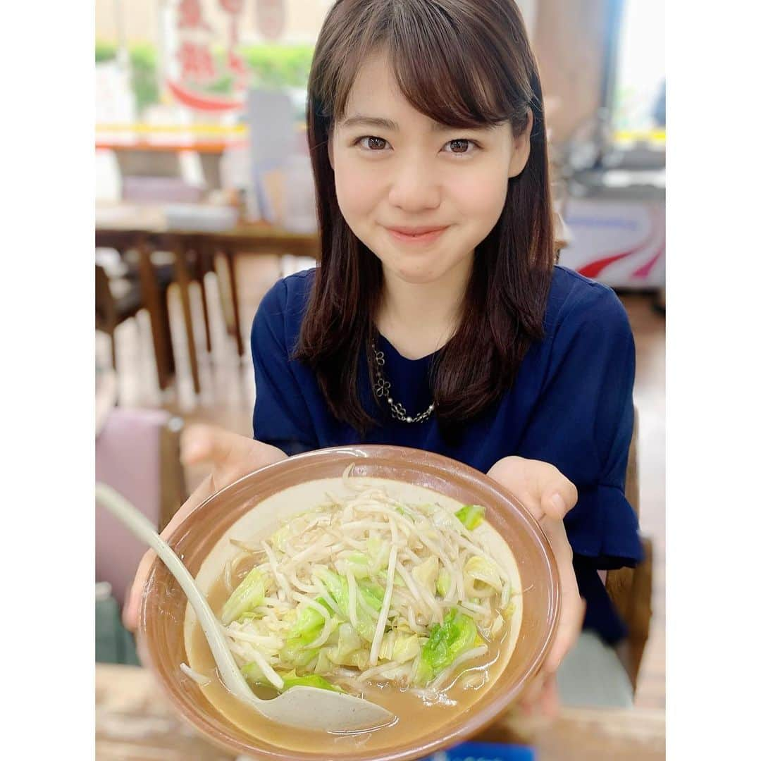 林莉世さんのインスタグラム写真 - (林莉世Instagram)「#ラーメン#ランチ 野菜たくさんのってるから#カロリーゼロ 笑 . #BSN#新潟放送#アナウンサー#新潟#新潟ラーメン#新潟味噌ラーメン#味噌ラーメン#野菜ラーメン#ラーメン美味しい#野菜#野菜たくさん#野菜たっぷり . ずっとオリンピック見ててその余韻に浸り… 日本で開催しているのになぜか毎日寝不足🙄」7月27日 20時03分 - rise_hayashi