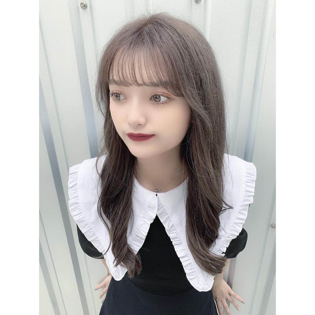 増田ねねのインスタグラム：「♡ ちょっと前にテツさんに初ブリーチお願いしてきました🎀👩🏼 色落ち可愛いカラーにしてもらった＾＾ オリーブも少し入れてもらって、本当に好みの色になったあ🖤 テツさんいつもありがとです♥︎！」