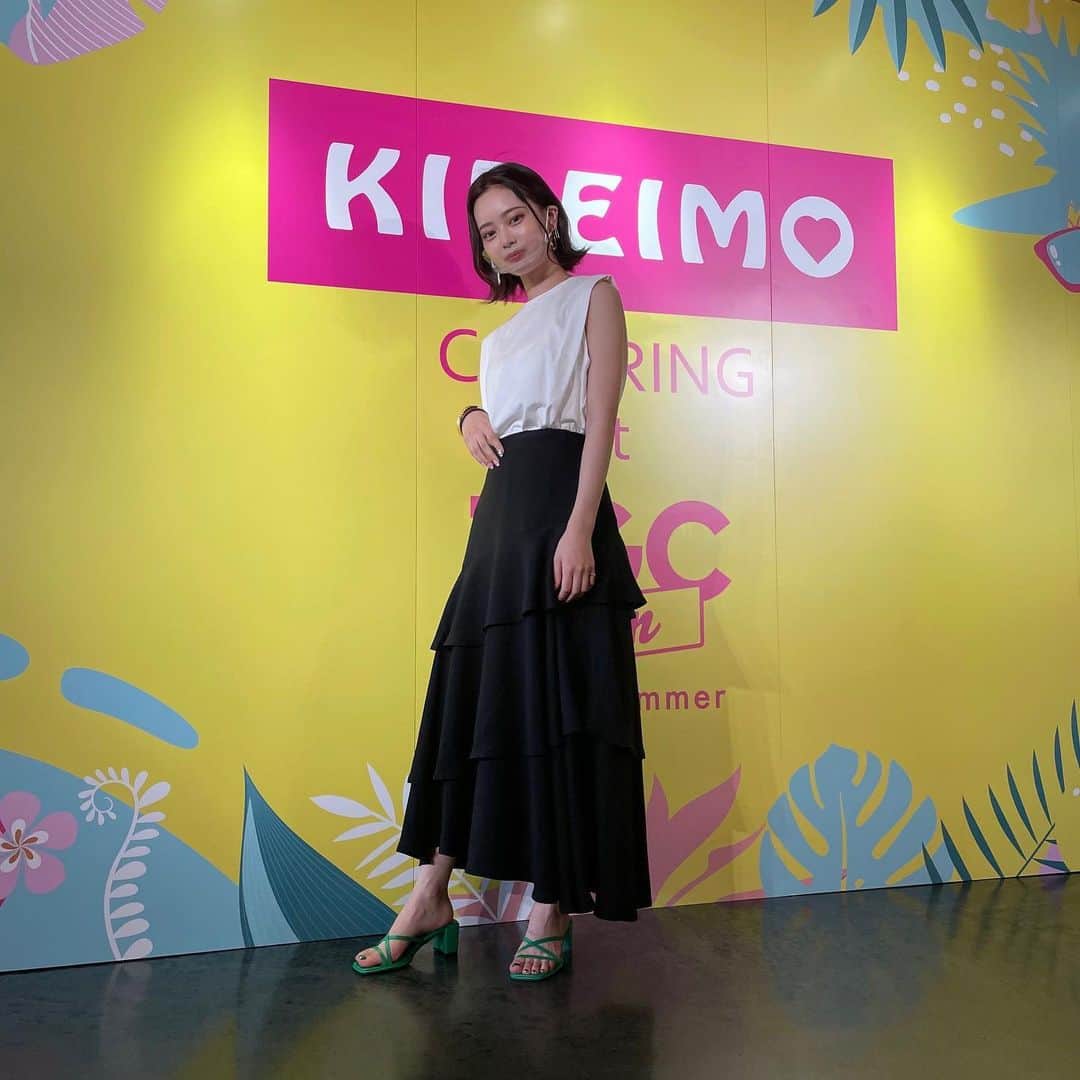 原藍梨のインスタグラム：「TGC teen 2021 summer ありがとうございました！！  2ステージ緊張したし、まだまだ反省点ばかり ですが楽しかったです😁👊🏻  moment+さんの衣装気に入りすぎて買っちゃいそう笑 写真撮れてないんだけど制服もボーイッシュな感じが 新鮮でテンションあがってた😂  次のステージまでに自分磨き頑張ります🔥 見てくださった方本当にありがとうございました！！  #tgcteen  #tgc」