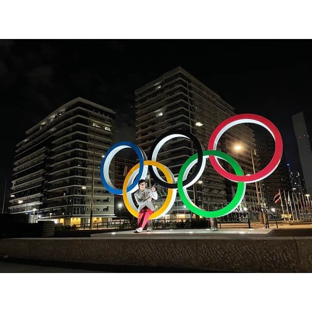 板橋美波さんのインスタグラム写真 - (板橋美波Instagram)「応援ありがとうございました。 2016年のリオオリンピックが終わってから沢山色んな事がありました。 それでもまたオリンピックまで連れてきてくれた崇英コーチ、この5年間支え応援してくださった皆さんには感謝してもしきれないです。  この様な状況下で東京オリンピックが開催できるようにと携わってくれた全ての関係者の皆様に心から感謝します。  本当に沢山の応援が力になりました！ありがとうございました！  祭里ここまで連れてきてくれてありがとう！個人もファイト💪  #飛込 #diving  #東京オリンピック2020」7月27日 23時32分 - minami.itahashi