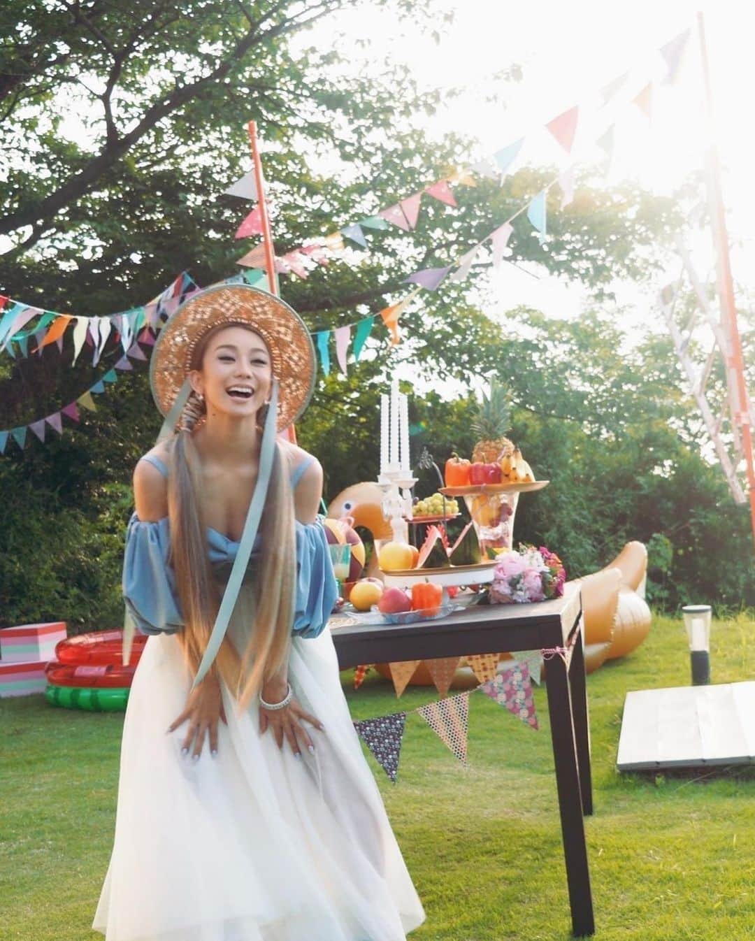 のインスタグラム：「. 7/28(水)「We'll Be OK」配信START!!   #オフショット #倖田の夏 #wellbeok #夏 #デジタルシングル #第一弾 #kodakumi #倖田來未」
