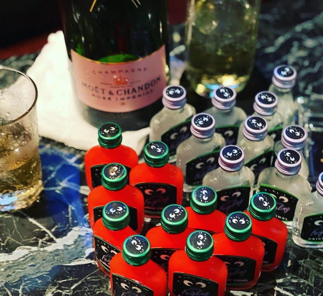 坂口杏里のインスタグラム：「なつかしーきー🌼👼🏻🌼 最近はお酒まっっっったーく 飲まずいます🧸✨ 素晴らしい🙋‍♀️🙋‍♀️🙋‍♀️」