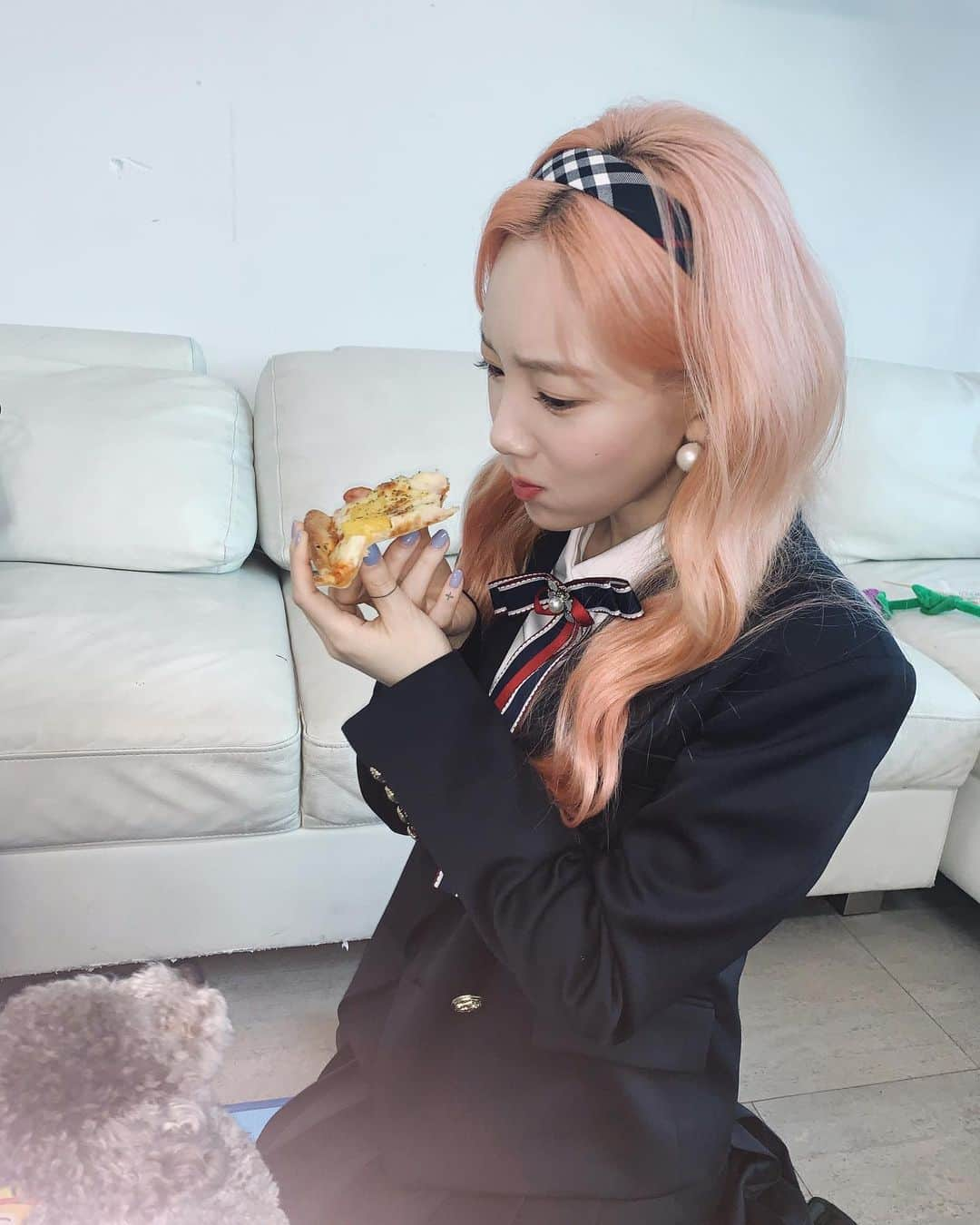 テヨン さんのインスタグラム写真 - (テヨン Instagram)「청년피자 먹고 응원도 열심히💙🍕 #청년피자 @y_manpizza」7月28日 12時26分 - taeyeon_ss