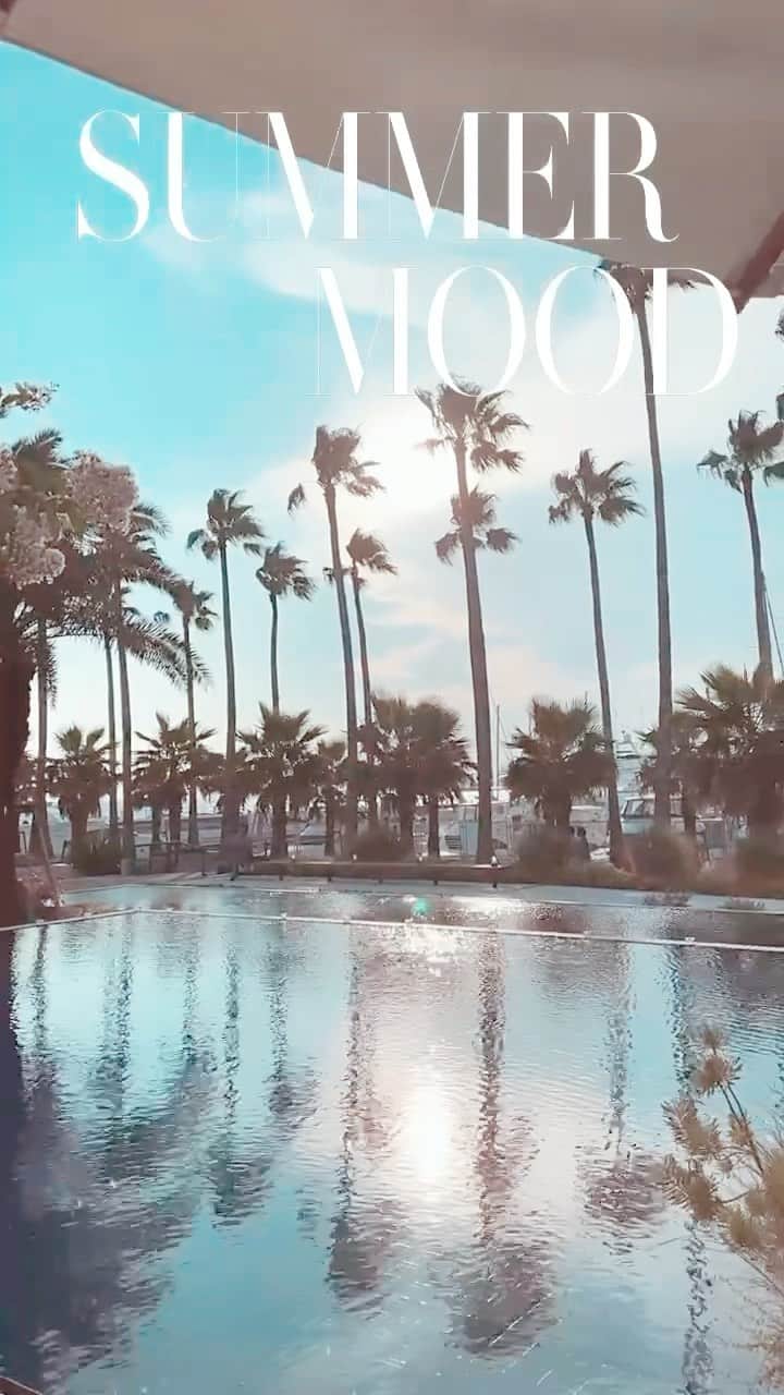のインスタグラム：「逗子にある📍MALIBU FARM に行ってきたよ〜🌴🚘🤍🤍  SUNSETタイムがかなりオススメ🌤」
