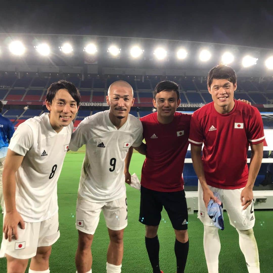 久保建英さんのインスタグラム写真 - (久保建英Instagram)「Nice game!! Buen partido!! いいチーム！ナイスゲーム！ まだまだ頑張ります❤️‍🔥🔥 #tokyo2020 #olympic #takefusakubo #Japan #久保建英  @japanfootballassociation」7月28日 23時38分 - takefusa.kubo