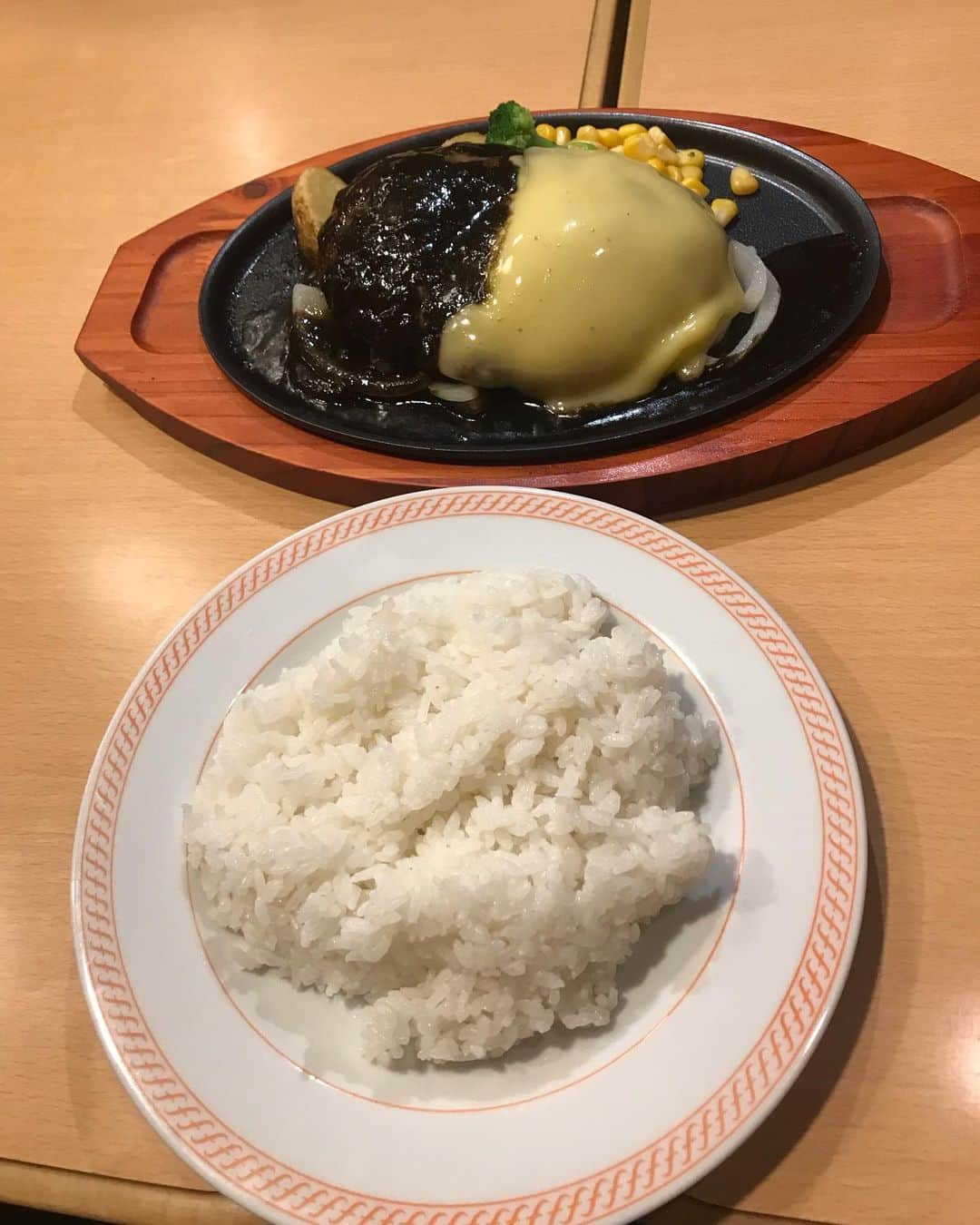 Hikaru（ヒカル）さんのインスタグラム写真 - (Hikaru（ヒカル）Instagram)「ジョイフルの店舗で食べてきました！  冗談抜きで美味かった🥺」7月28日 23時35分 - tadanokarisuma