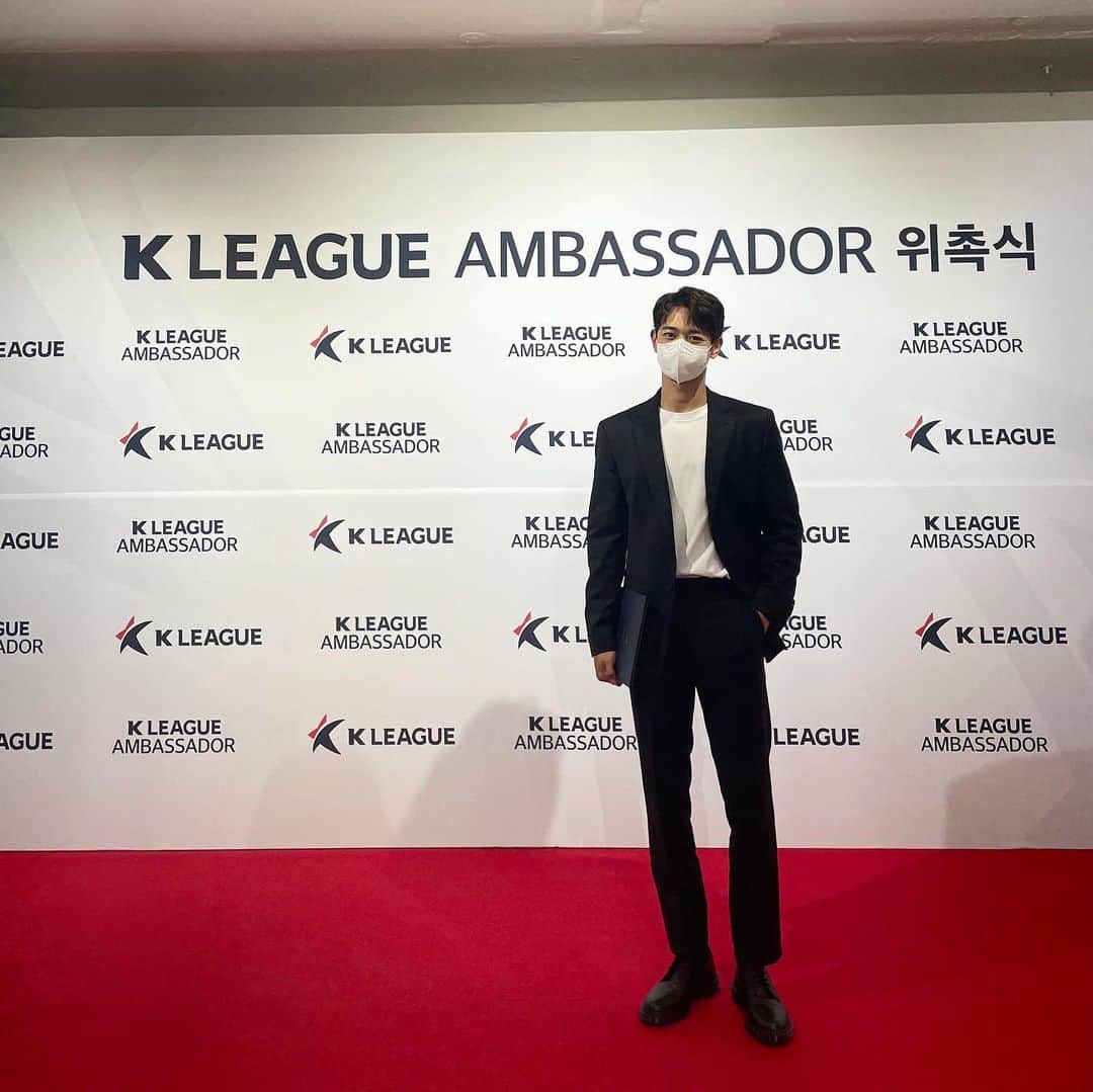 チェ・ミンホのインスタグラム：「K LEAGUE AMBASSADOR. . . . . love football, love k league」