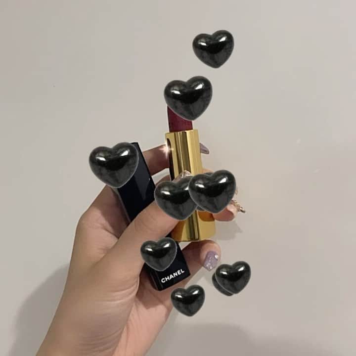 ユリナのインスタグラム：「🖤🖤🖤」
