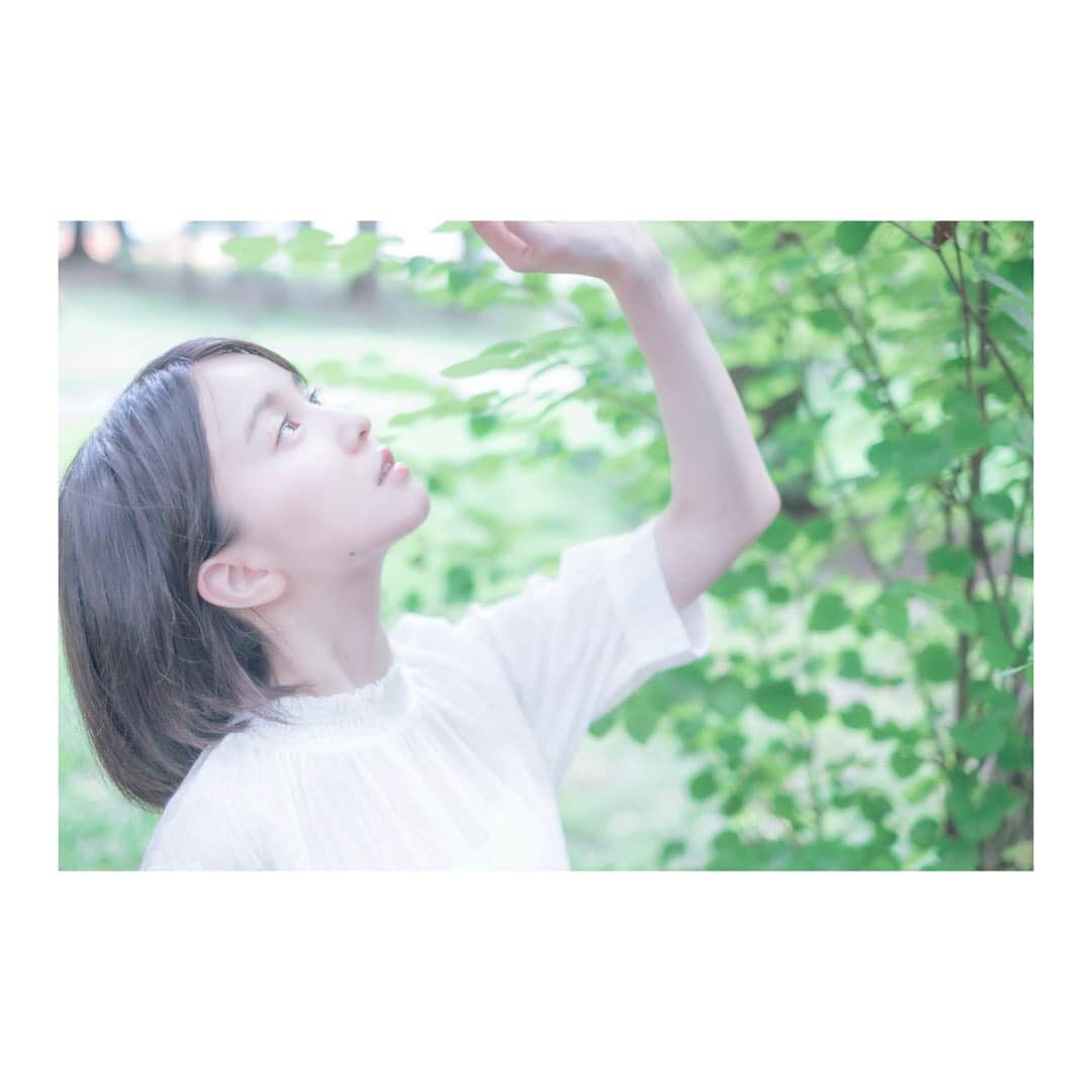 竹田有美香のインスタグラム：「⁡ ⁡ 久しぶりに自然に触れて気持ちよかった🌿 ⁡ ⁡ ⁡ ⁡ #作品撮り #ポートレート  #portrait #photography  #photo  #model #natural#actor #自然#癒し」