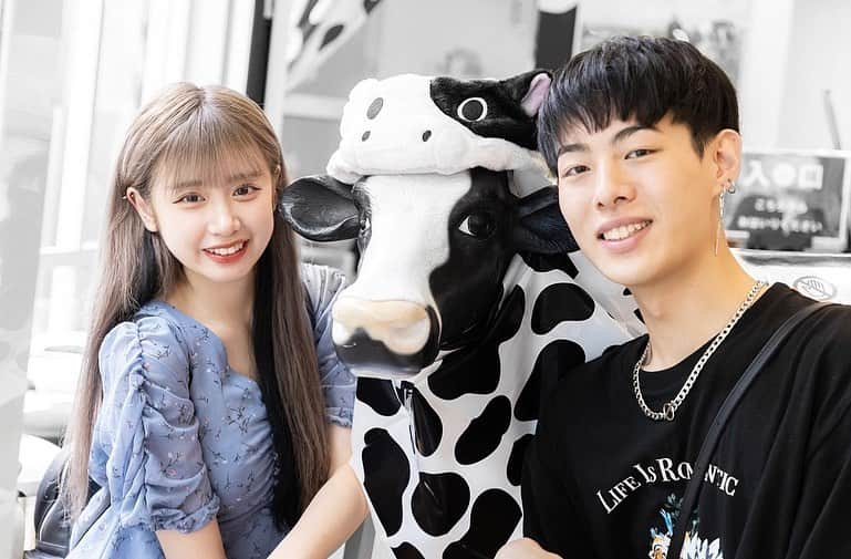 新塘真理さんのインスタグラム写真 - (新塘真理Instagram)「まりはるデート第1話いかがでしたか？🐮💓 コロナと学校で全然会えなくて久しぶりに会えました！  久々すぎて緊張しちゃった💦 初々しい私たちのデート是非Abemaプレミアムでチェックしてみてください👀  第2話も楽しみだね〜〜💖  #まりはる」7月28日 20時22分 - mari0121_