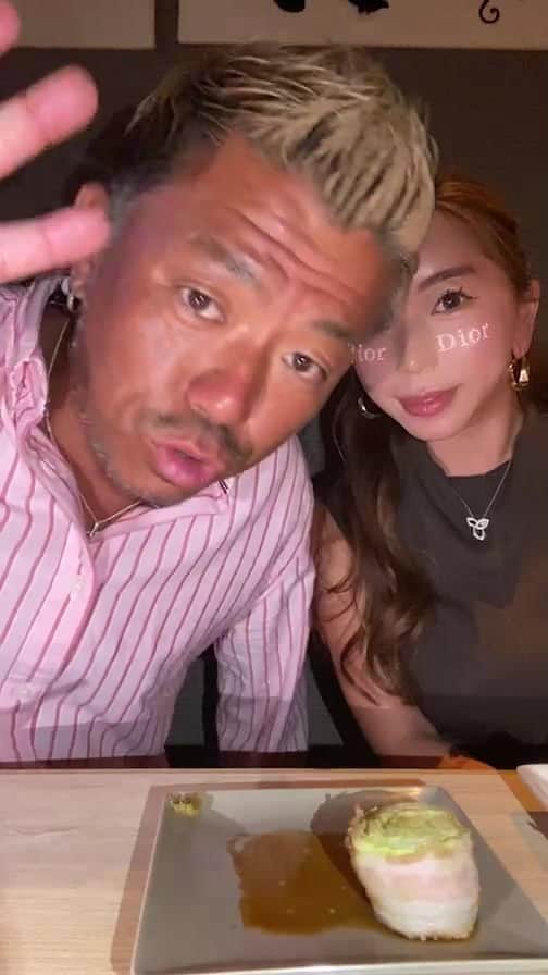 Chiharyのインスタグラム：「絶対同伴したくない男と 絶対同伴する女 〜伝票は20時立ち上げ〜  @hiro8775」