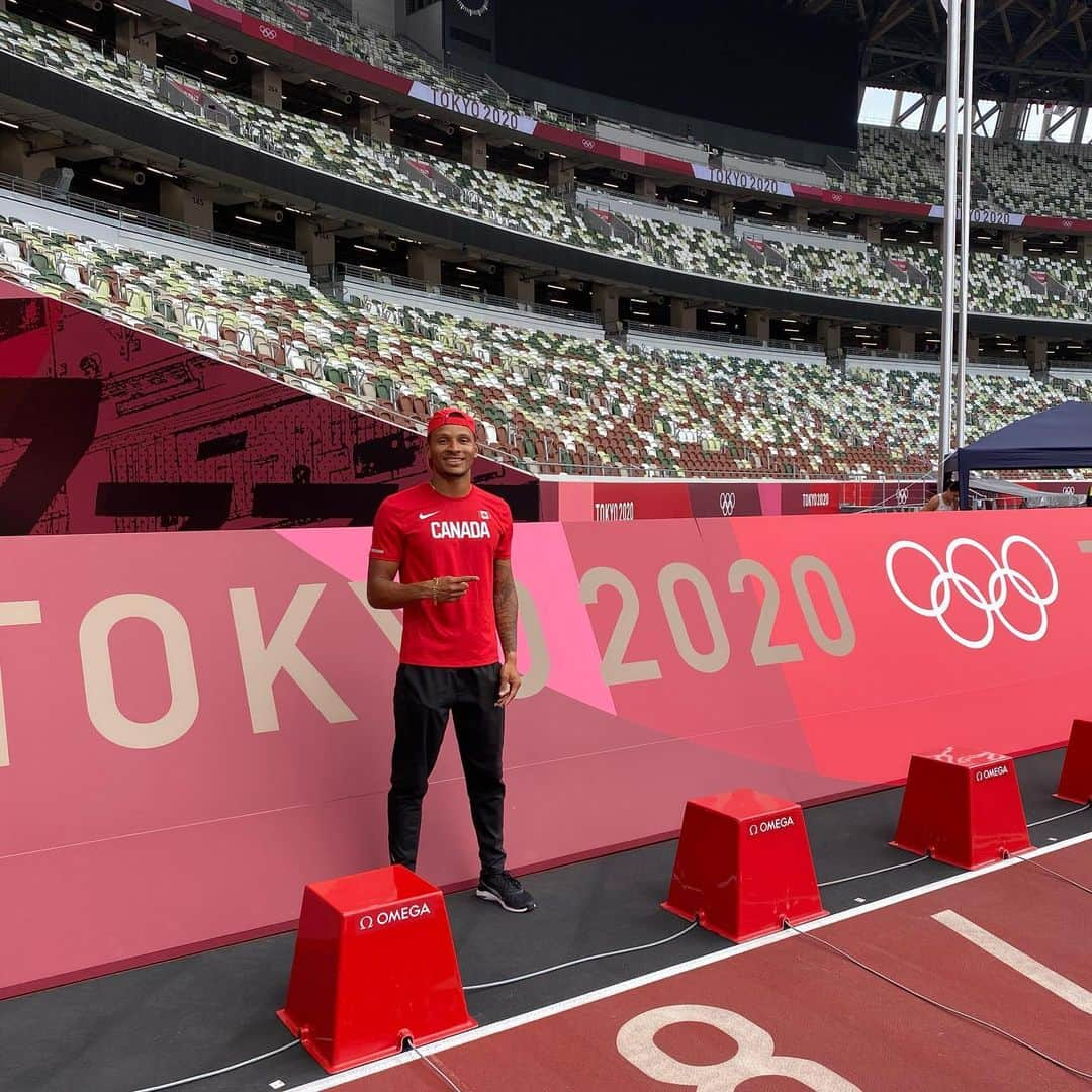 アンドレ・ドグラスさんのインスタグラム写真 - (アンドレ・ドグラスInstagram)「Calm 🌩 #Tokyo #Tokyo2020 #SITE」7月28日 21時58分 - de6rasse