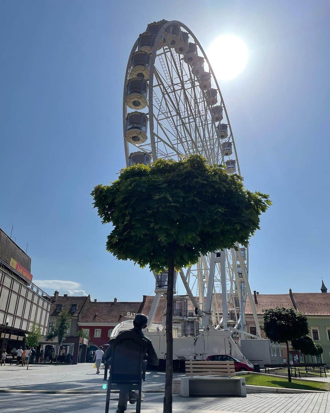 アレクサンドラ・ダダリオさんのインスタグラム写真 - (アレクサンドラ・ダダリオInstagram)「Eger」7月29日 0時39分 - alexandradaddario