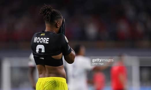 リアム・ムーアのインスタグラム：「To say I’m proud to represent would be a understatement! And I know as a team and individuals we will come back stronger from this and get to where we belong. Thank you for your support, your energy was incredible. One love 🇯🇲🖤」