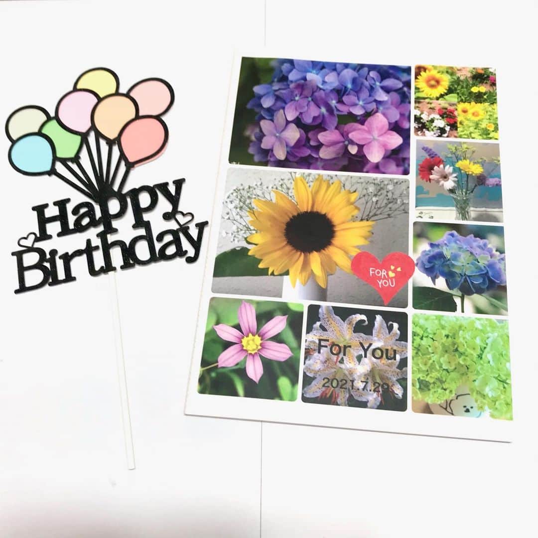 岡村孝子さんのインスタグラム写真 - (岡村孝子Instagram)「今日は第二の誕生日です。  2才になりました〜！！ 2019年　7/29に臍帯血移植をしてから2年✨  昨年はここにいられることが、ただただ奇跡・・・でした。  今年はゆっくりゆっくりマイペースで活動できるまでになりました。  今は9/7(火)の復帰コンサートで皆さんと会える瞬間を思い浮かべてワクワクしながら過ごしています🥺  day 730」7月29日 17時37分 - okamuratakako_official