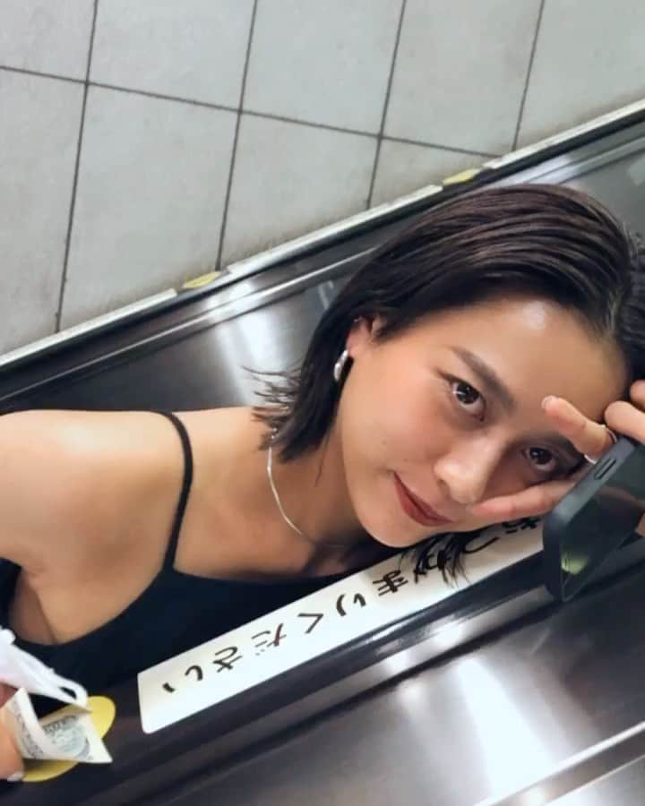 徳田祐里のインスタグラム：「夏って楽しいね🤍🤍🤍」