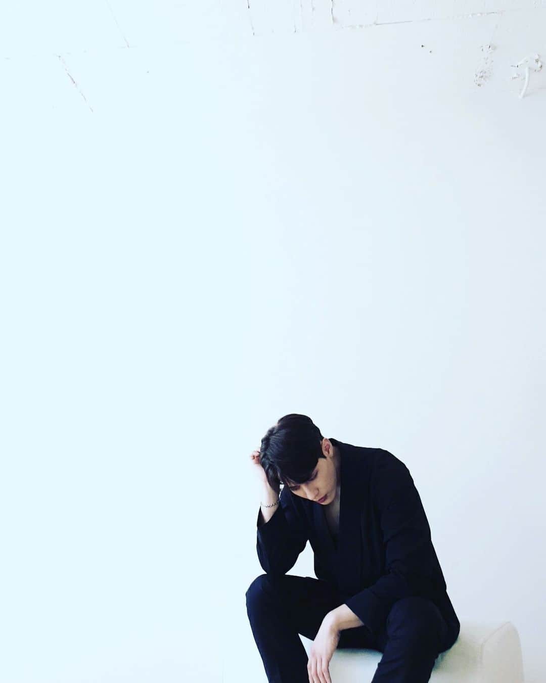 ト・ジハンのインスタグラム：「😉」