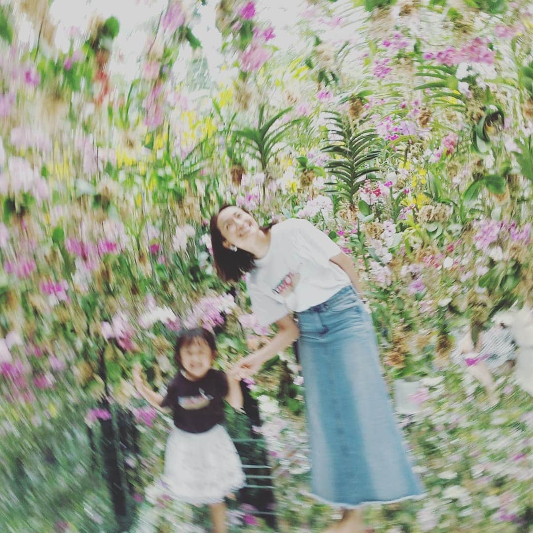 青柳愛さんのインスタグラム写真 - (青柳愛Instagram)「キッザニア帰り ママの趣味に付き合わす  思いの外 ストライクだったよう」7月30日 15時21分 - aoyagiakayagi