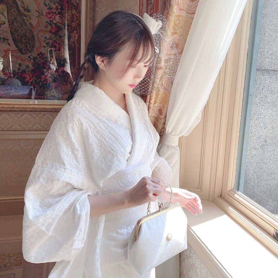 月森世菜さんのインスタグラム写真 - (月森世菜Instagram)「white lace yukata♡  これで浴衣投稿終わり🕊 また着たいなぁ♡  DM🙅‍♀️質問は最新の投稿の コメントにお願いします🤍  ┈┈┈┈┈┈┈┈┈┈┈┈┈┈┈┈┈┈┈ せいなです♡ 白系統の女子力アップのことに ついて投稿しているので フォローして頂けると嬉しいです🥛  @seina.tsukimori   白系統のお写真に タグ付けして下さると見に行きます♡  ファンネーム・マーク → せいらー・🤍🕊  ┈┈┈┈┈┈┈┈┈┈┈┈┈┈┈┈┈┈┈  #whiterose #whitelove #allwhite #white #白 #ホワイト #オールホワイト #ホワイトコーデ #バラ #薔薇 #京都観光 #ガーリー #ガーリーコーデ #フレンチガーリー #frenchgirl #浴衣ヘアアレンジ #ヴィンテージ #ヴィンテージガーリー #vintagefashion #vintagegirl #京都 #京都カフェ #プチプラコーデ #フラワーアレンジメント #パールホワイト #浴衣女子 #浴衣デート #浴衣 #夏コーデ #モデルプレスパワープッシュ」7月30日 18時16分 - seina.tsukimori