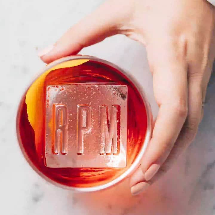 ビル・ランシックのインスタグラム：「Las Vegas here we come!! So excited to be growing the @rpmitalian family, looking forward to seeing you all when we open in January!」