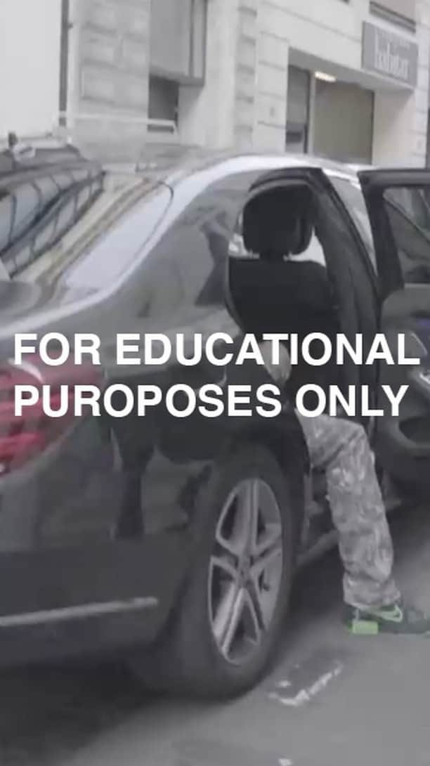 ヴァージル・アブローのインスタグラム：「FOR EDUCATIONAL PURPOSES ONLY ~@louisvuitton 6」