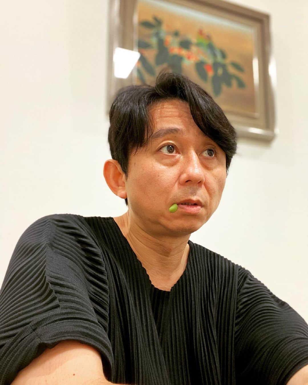 有吉弘行さんのインスタグラム写真 - (有吉弘行Instagram)「取材中、豆ついてました。 てへマメ。」7月7日 14時34分 - ariyoshihiroiki