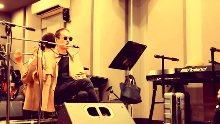 町田康のインスタグラム：「汝我が民に非ズ13日実演。 乞御高覧。#花笠仕事人 #人生気楽」