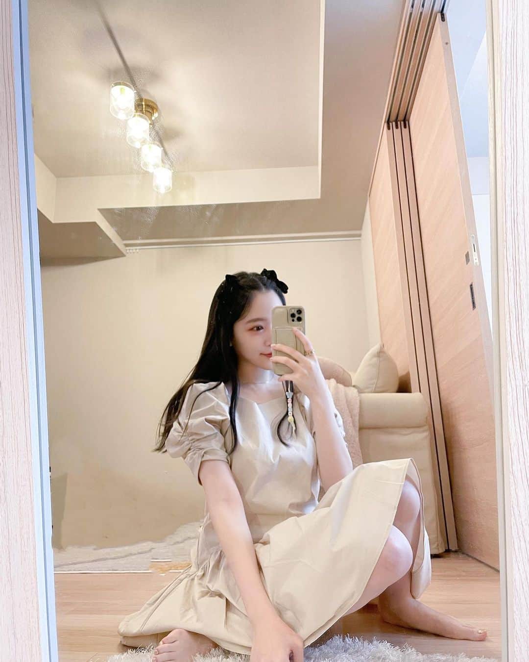 越智ゆらの（ゆらゆら）さんのインスタグラム写真 - (越智ゆらの（ゆらゆら）Instagram)「🐈‍⬛❤︎  ワンピかわいい~  #ribbon #onepiece  #girly」7月7日 18時16分 - yula1018