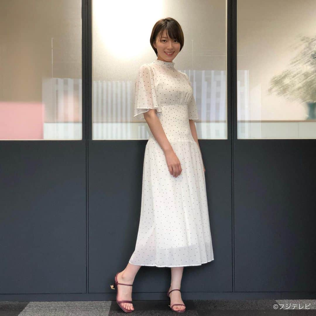 フジテレビ「めざましテレビ」さんのインスタグラム写真 - (フジテレビ「めざましテレビ」Instagram)「7月8日(木)  ファッション雑誌CanCamとコラボした お天気コーナー「きょう何着て行く？」 阿部華也子の毎日のコーデを紹介♪  【きょうのコーデ】 ワンピース→#MERCURYDUO １万３２００円 靴→#銀座かねまつ ２万６８００円 イヤリング→#Heartdance １８７０円  【コーデのポイント】 夏気分が高まるドットワンピース🌻 かわいらしいイメージの柄ですが 透け感のあるシフォン素材や小粒プリント、 ハイネックを選ぶと大人っぽい雰囲気で楽しめます💃✨ ウエストを細く見せてくれるデザインが スタイルアップをアシストしてくれます🙆🏻‍♀️  #めざましテレビ #きょう何着て行く？ #阿部華也子 #今日のコーデ#コーデ#CanCam #今日のファッション#ootd #きょう何着て行く？は月〜金朝6時22分ごろ放送📺 #スタイリストたなべさおり」7月8日 12時41分 - mezamashi.tv