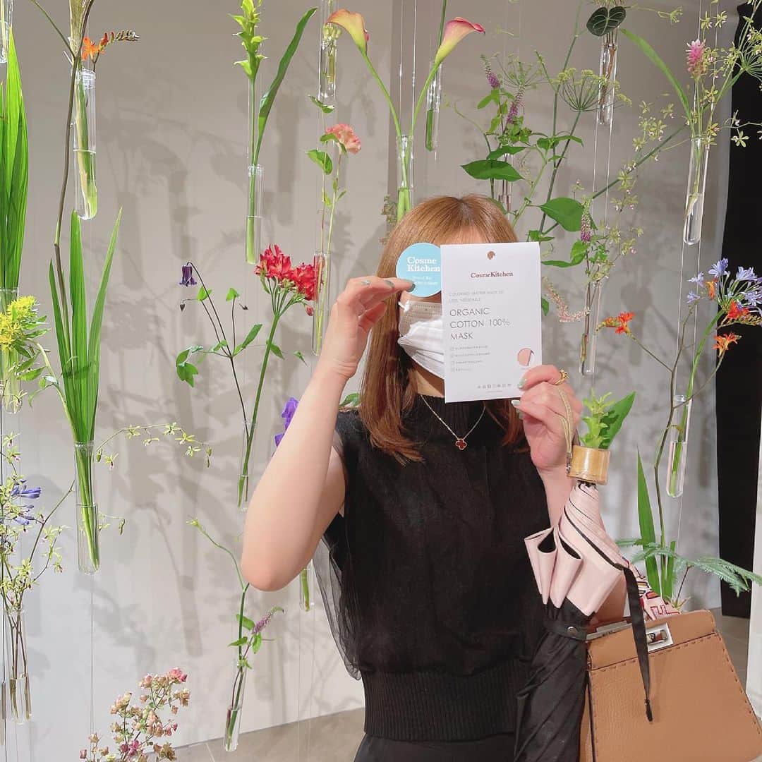 ひよんのインスタグラム：「🌼🌸🌺💠  お花かわいかった💕  #ひよん」