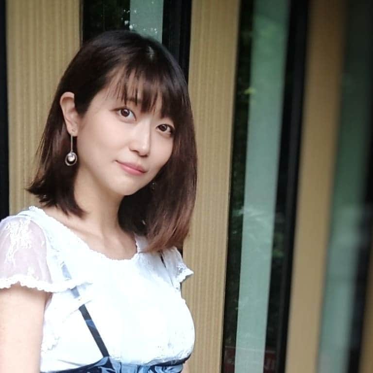 藤田昌代のインスタグラム：「7月のわたしですね #ポートレート」