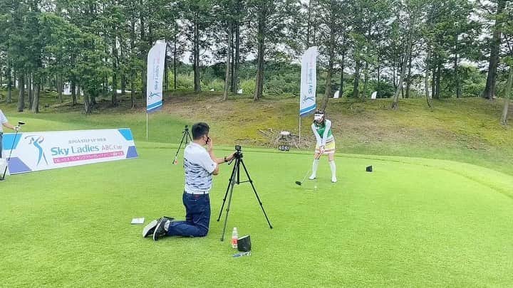坂之下侑子のインスタグラム：「🏌🏼‍♀️⛳️ #xxio11 #srixon #dunlop #💚💚💚」