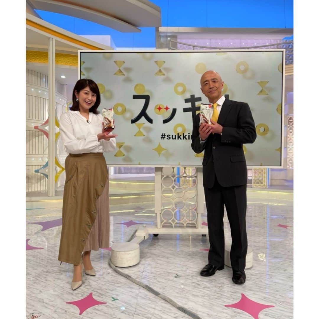 森麻季のインスタグラム：「一週間ありがとうございました  #菊池幸夫弁護士  #収録もとっても楽しかった #日テレ  #インフォマーシャル」