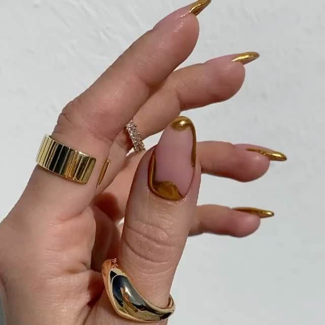 ELLE JAPANのインスタグラム