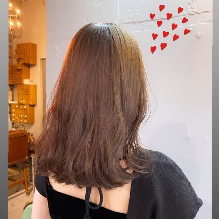 松本リコのインスタグラム：「･ ･ ･ ･ New color ... ♡ ･ ･ ･ #japanesegirl #japangirl  #japanesemodel #japanmodel #yahoo #お洒落 #インスタグラマー  #インフルエンサー #撮影 #ハーフ顔 #ハーフモデル #fashion #通販モデル #ファッション #楽天 #通販 #美意識高い人と繋がりたい #美容好きな人と繋がりたい #ヘアカラー #新宿サロン #サロンモデル  #ブリーチなしカラー #ヘアサロン」