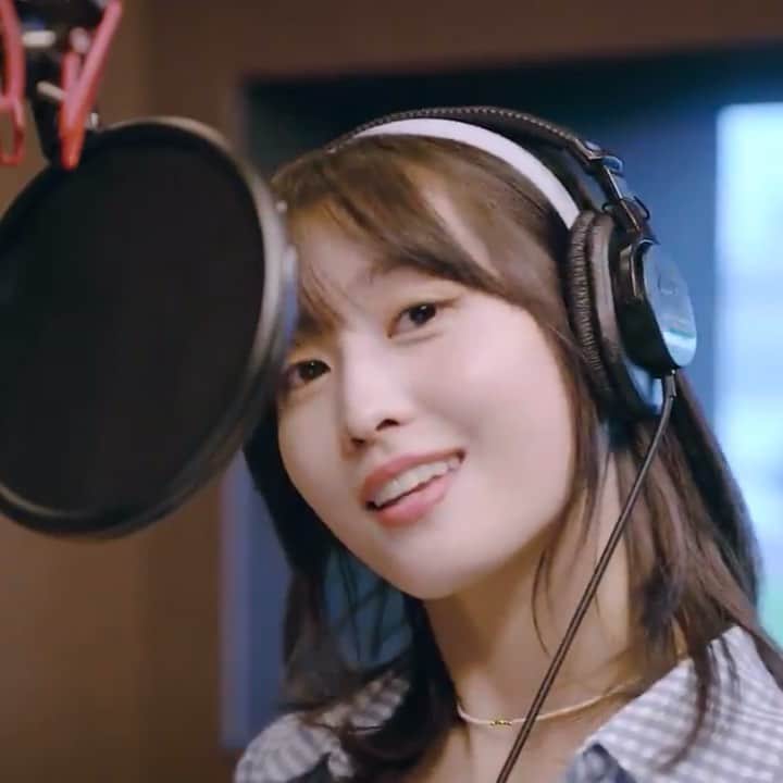 モモのインスタグラム：「Check out TWICE’s OST for Hospital Playlist 2 called “I love you more than anyone” !!! 🤍    -  #MOMO #트와이스 #모모 #平井もも #もも #TWICE © tvn」