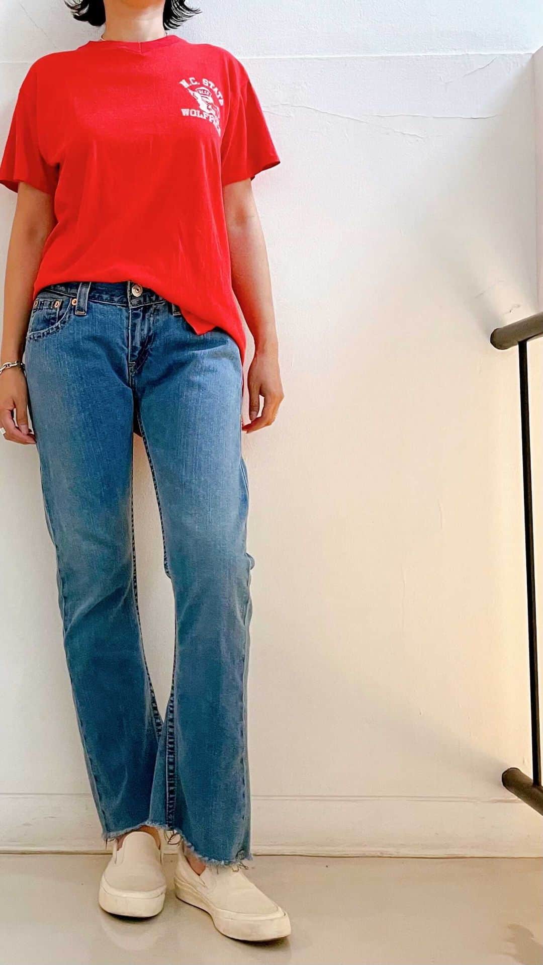 のインスタグラム：「21時発売」