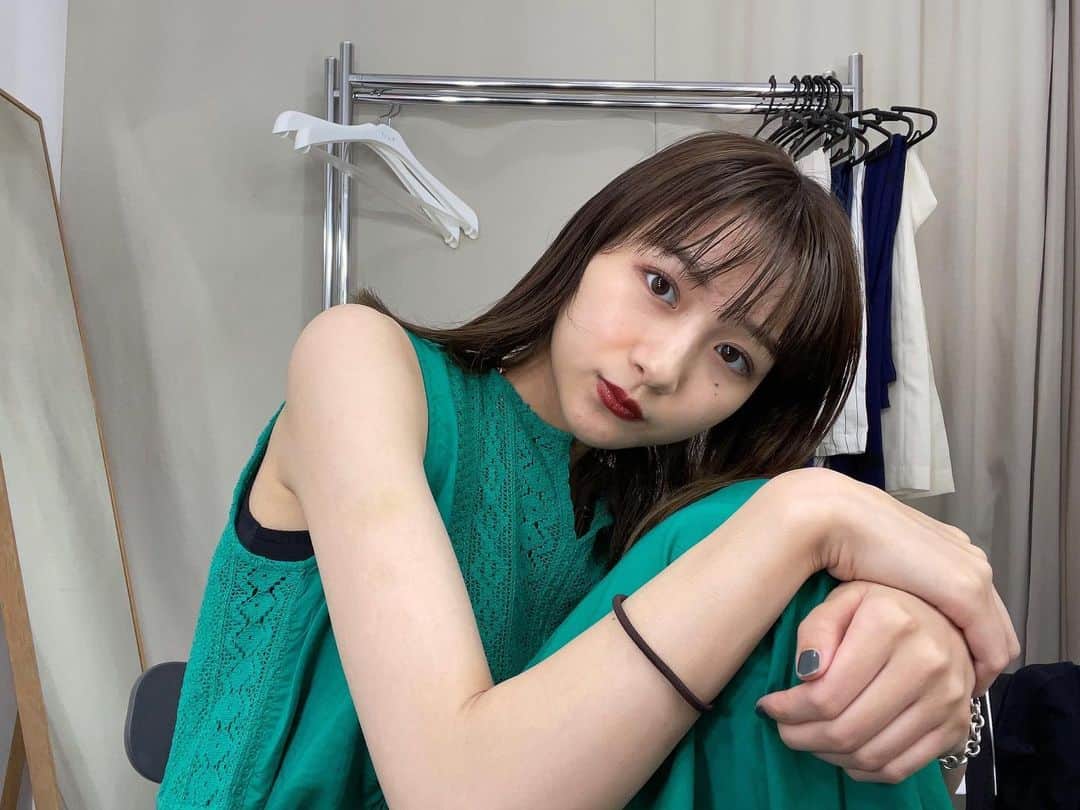 杉本愛里のインスタグラム：「湿気なんて関係ない🤨」