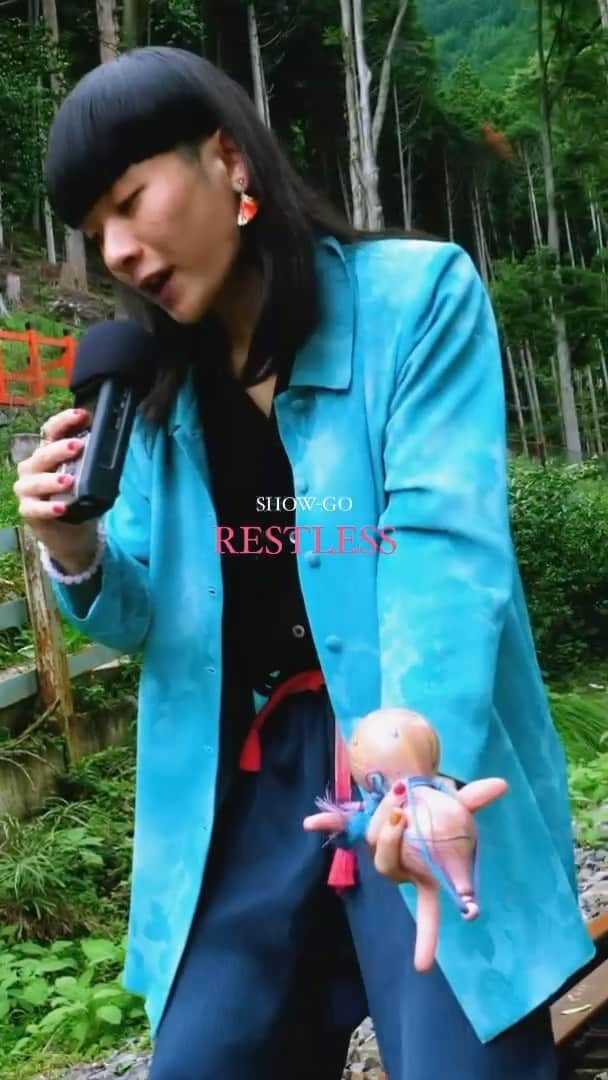 SHOW-GOのインスタグラム：「"Restless"⛰🌷 . Original Beatbox Song by SHOW-GO #showgo #beatbox #music #japan  #kyoto #ビートボックス」